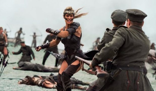 ロビン・ライトの最も記憶に残る映画 10 本