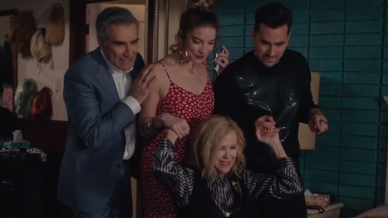 Schitt's Creek ファイナル シーズン トレーラーがローズバッド モーテルへご招待します