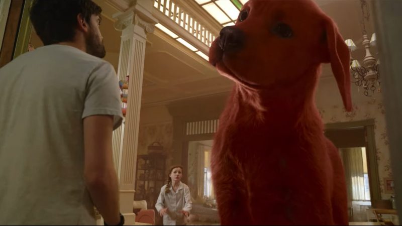 クリフォードビッグレッドドッグトレーラープレビューパラマウントの新しい実写写真
