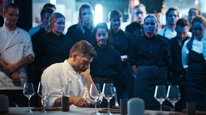 ニコライ・コスター=ワルドー主演の独占的な「テイスト・オブ・ハンガー」クリップ
